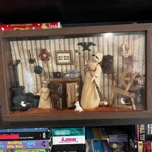 Vintage vtg Cornhusk doll diorama folk art wooden shadow box Amish wall art